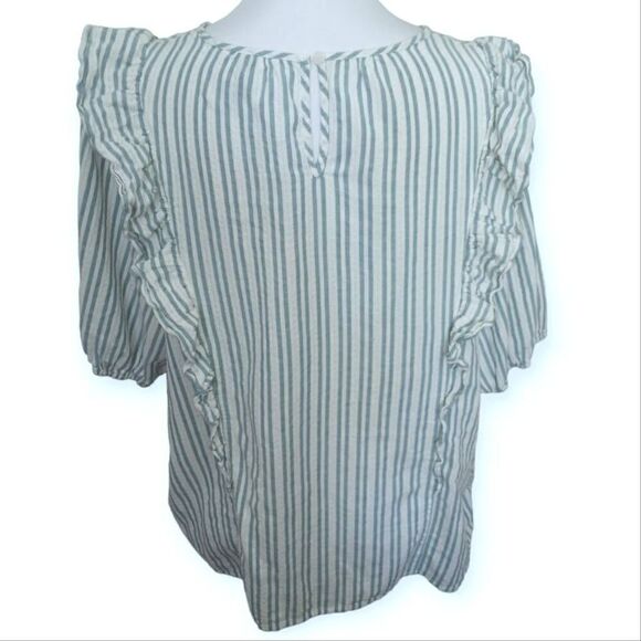 UNIVERSAL THREAD CREAM & BLUE STRIPE RUFFLE TOP SZ.XXL GUC - Picture 3 of 5